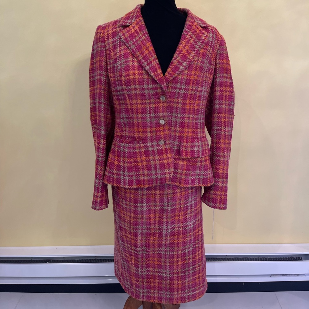 Escadas Women’s Hot Pink Blazer and Knee Skirt Suit Size 40 (Medium)